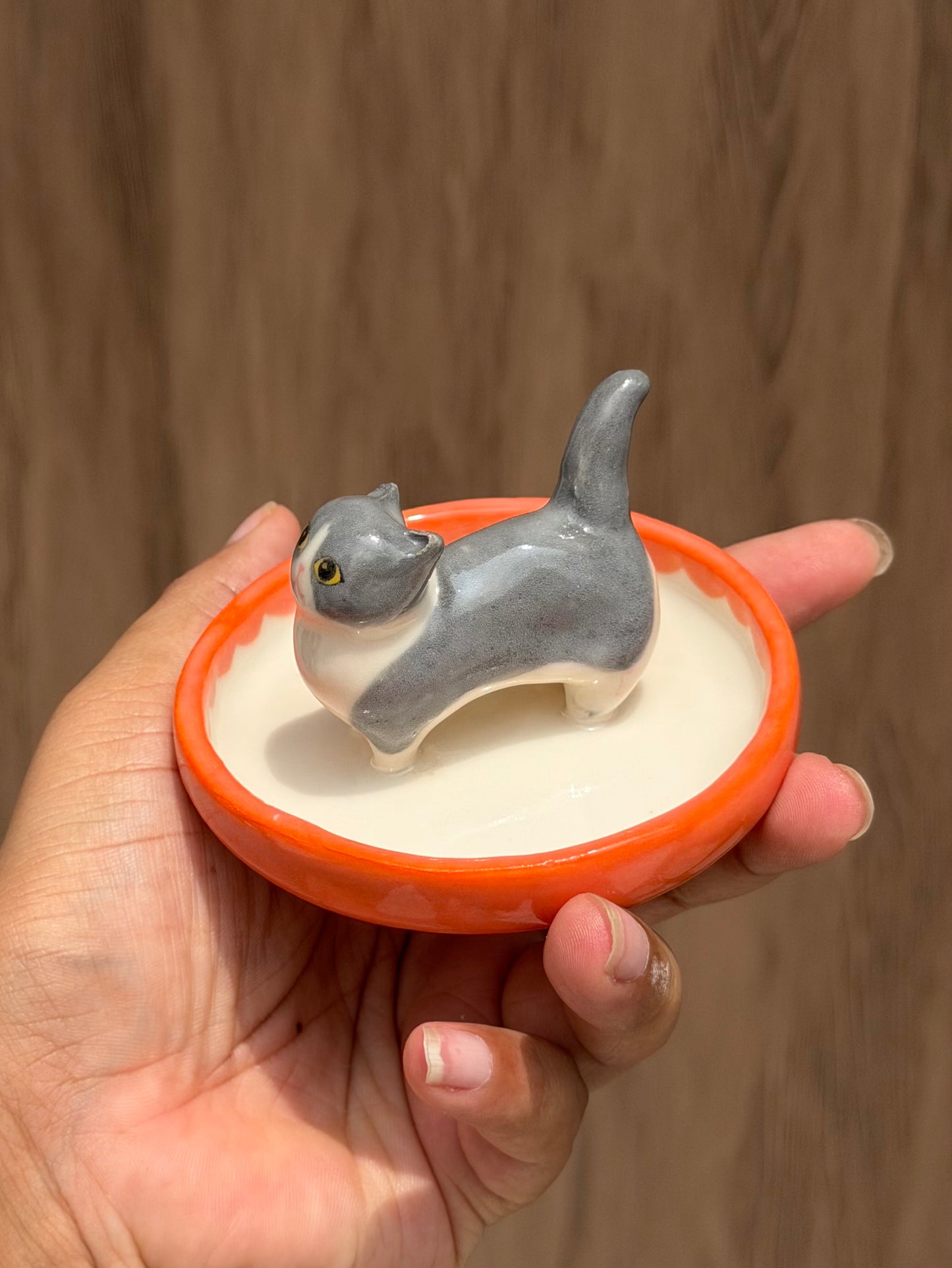Grey cat trinket tray