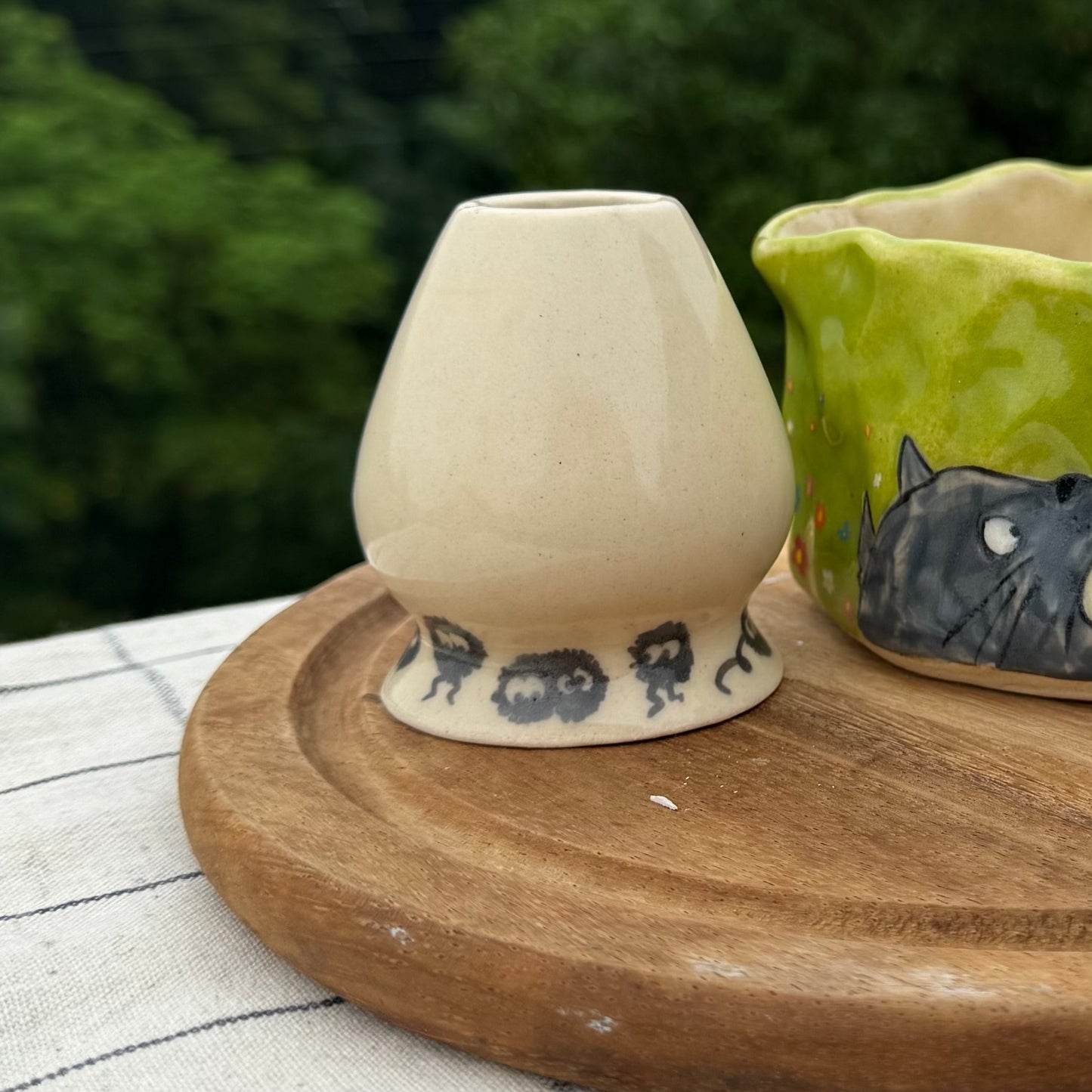 Totoro matcha Pourer + Holder