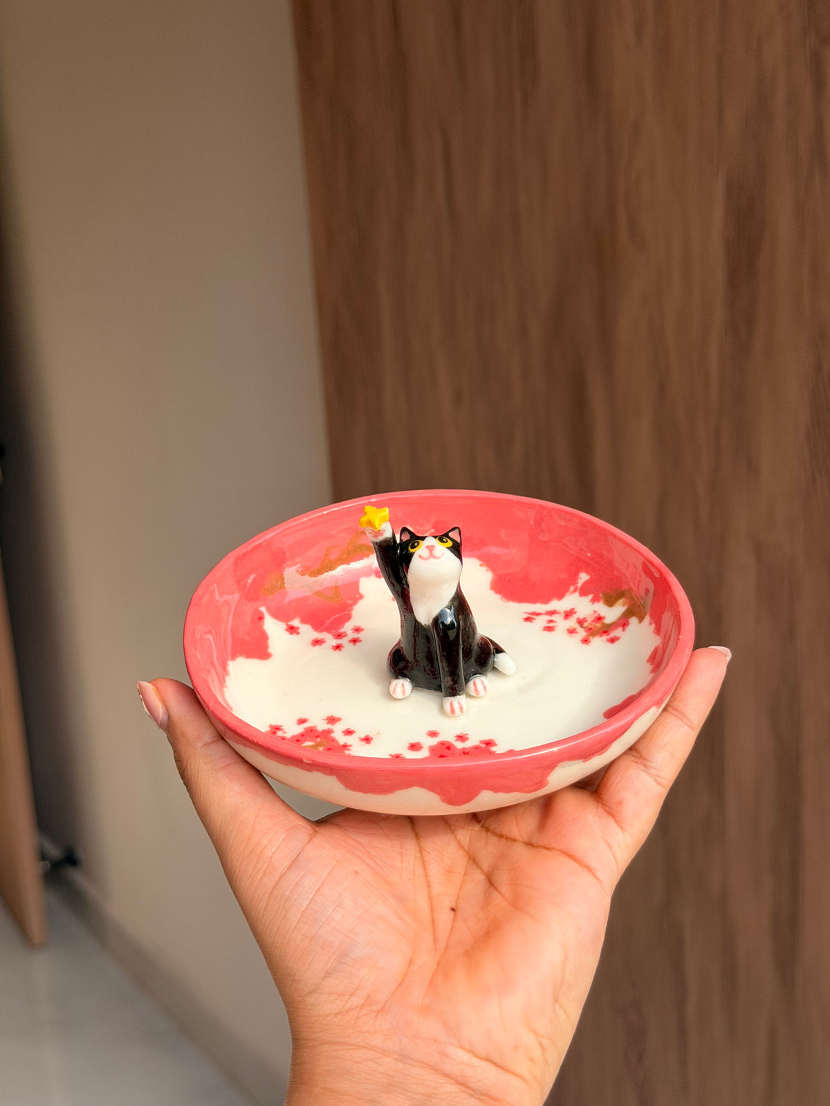 Black cat sakura tray