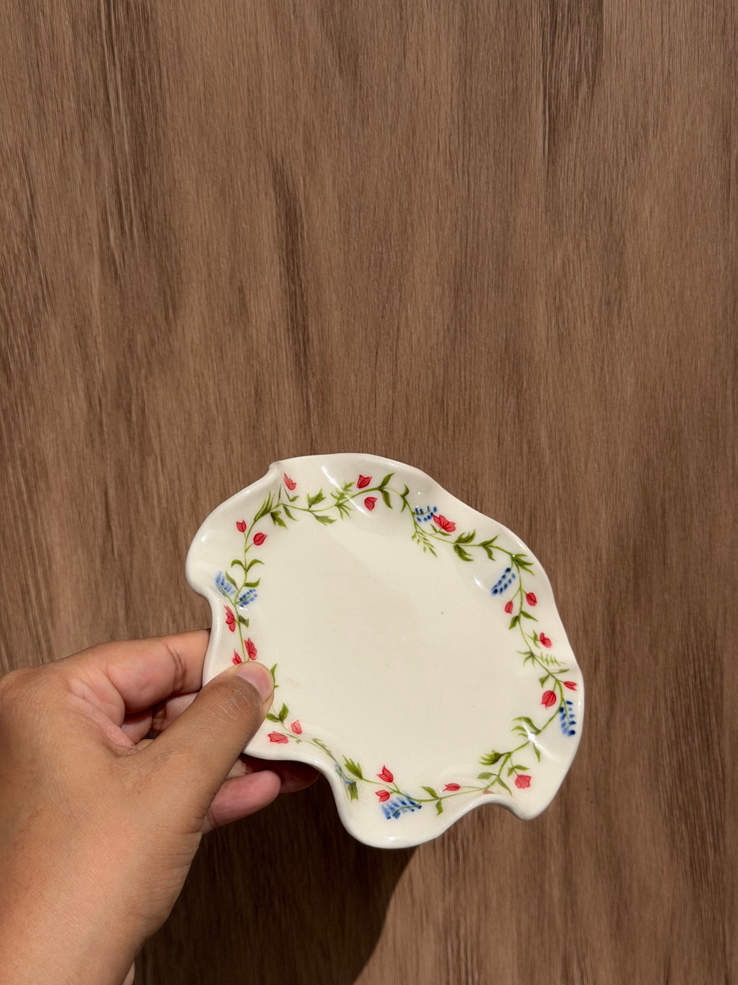 Floral trinket tray
