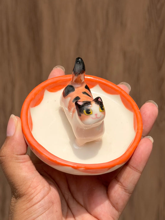 Orange cat trinket tray