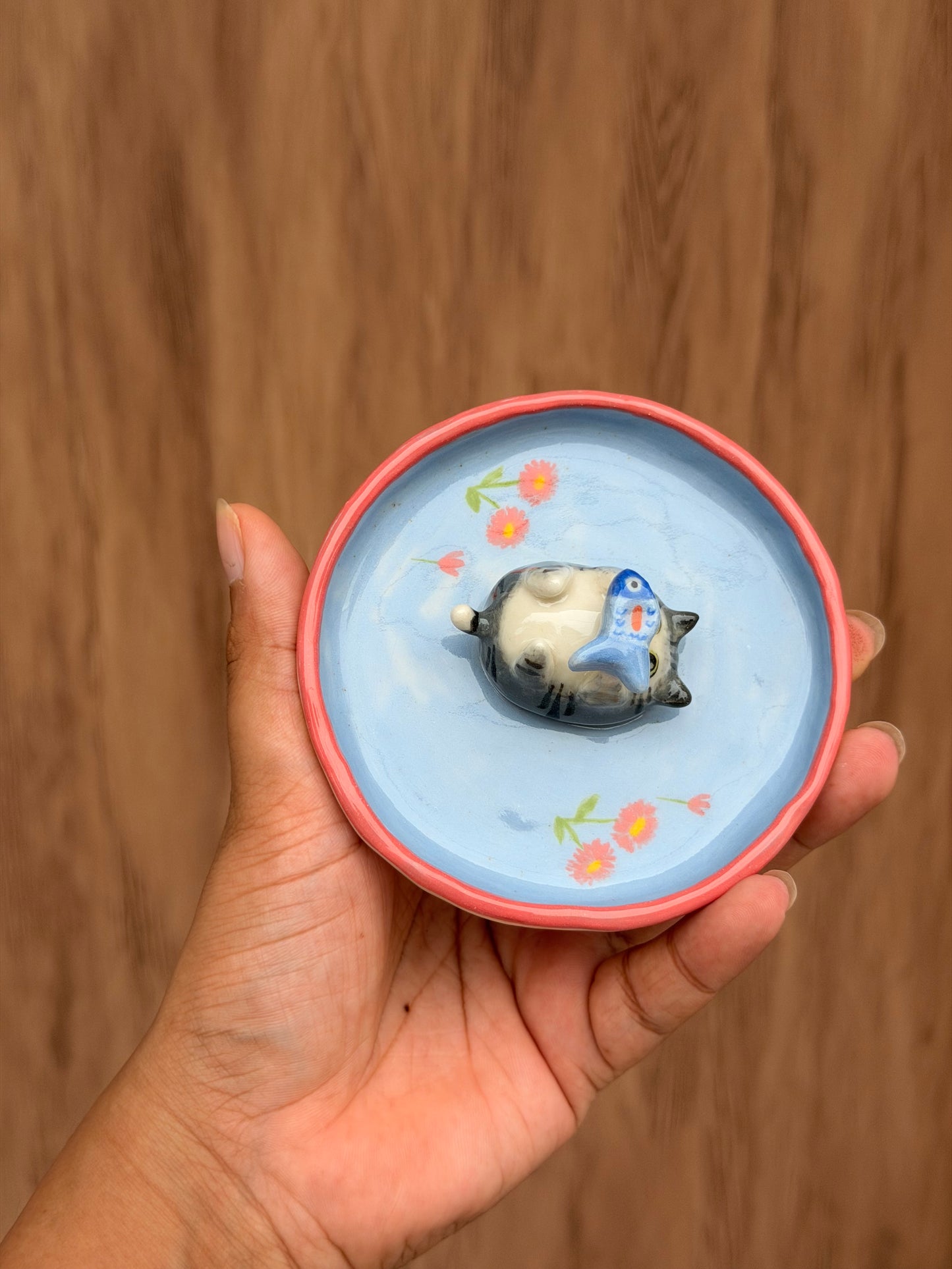 Grey Cat & fish trinket