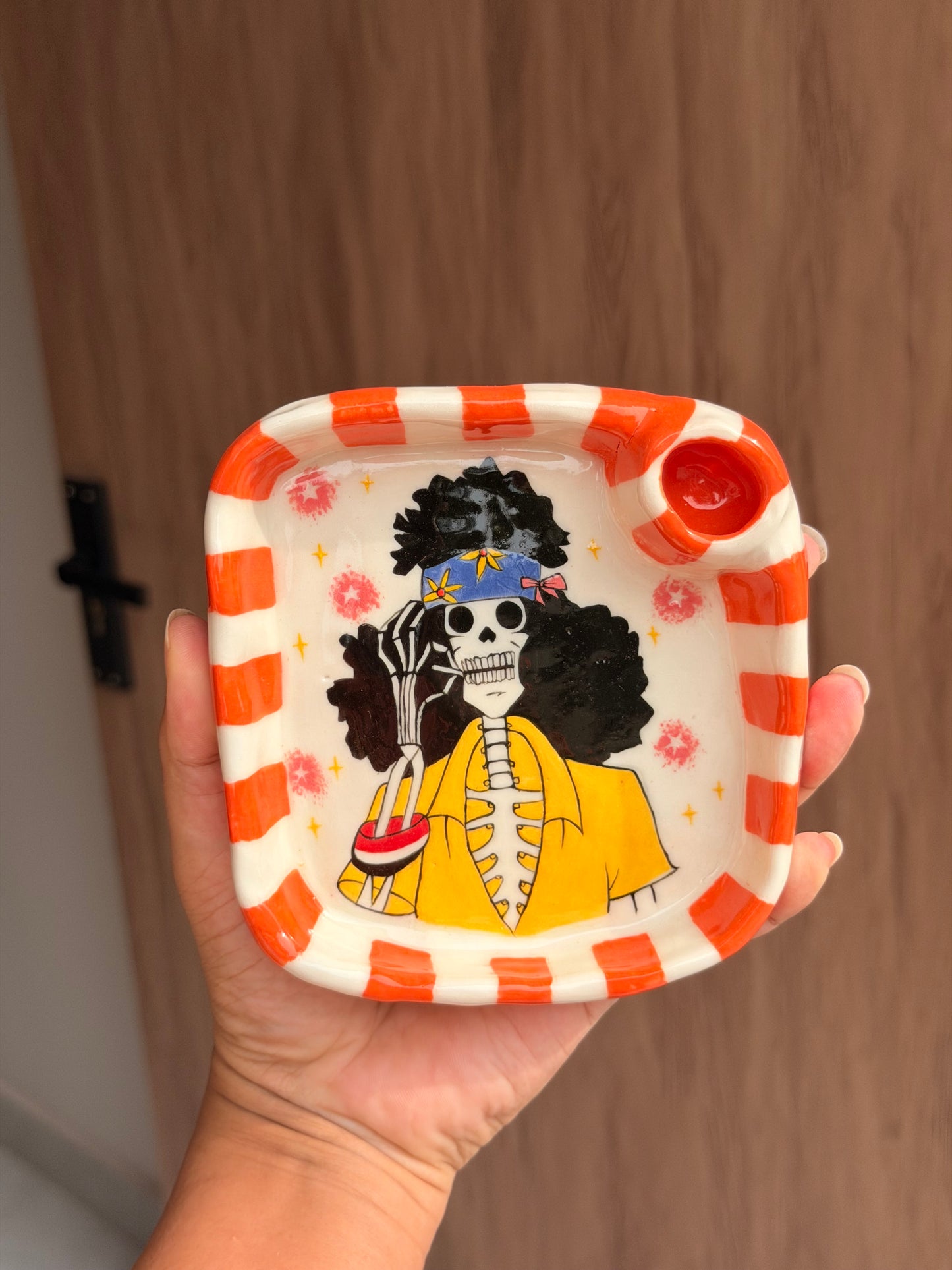 Brook ashtray