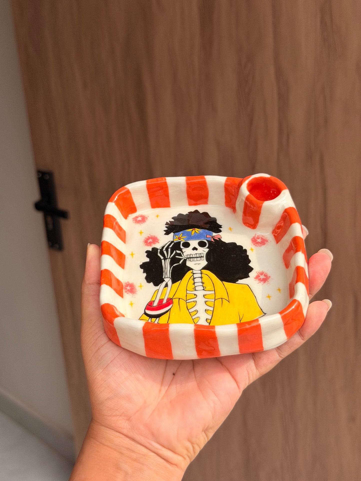 Brook ashtray