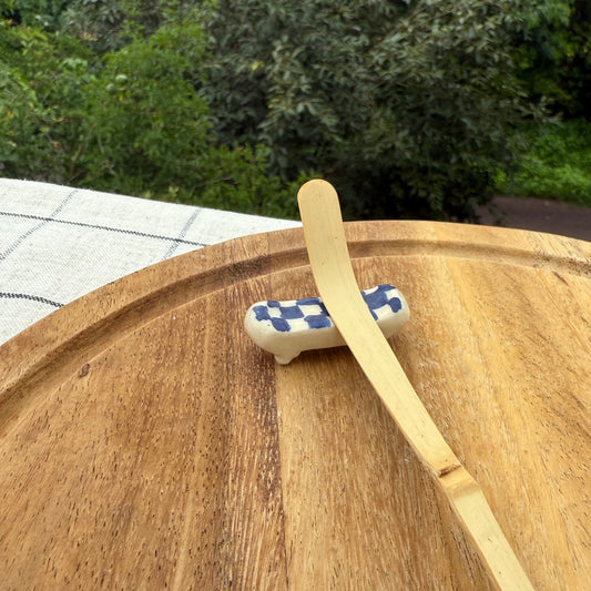 Skateboard chashaku & chopstick holder (blue)