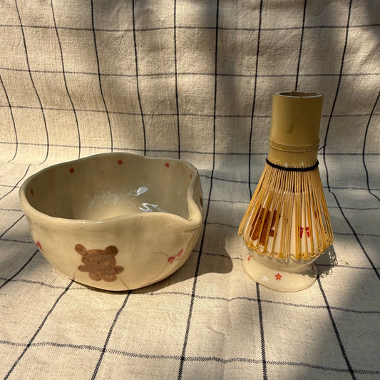 Teddy Matcha Pourer+Whisk Holder