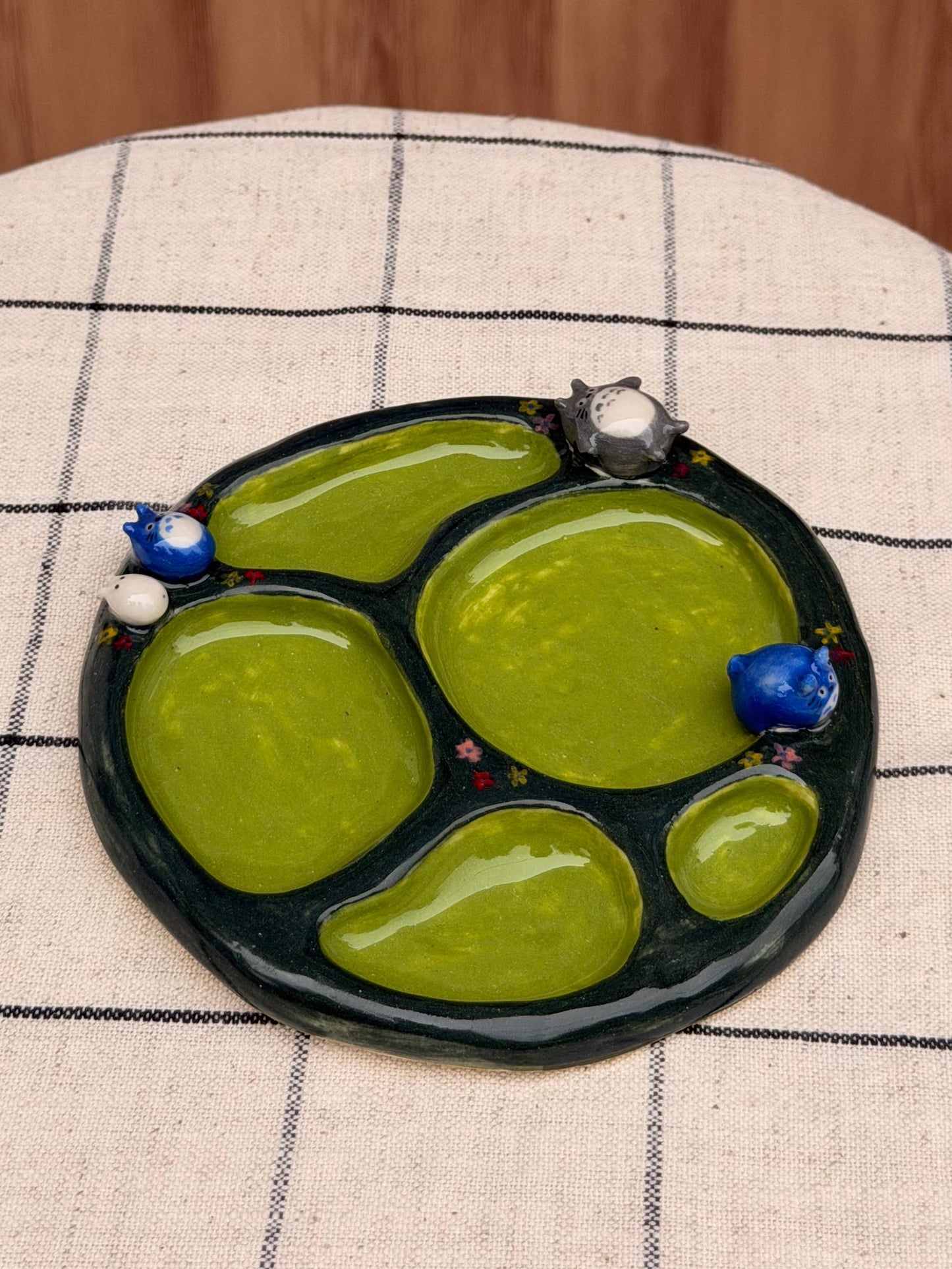Totoro jewellery holder