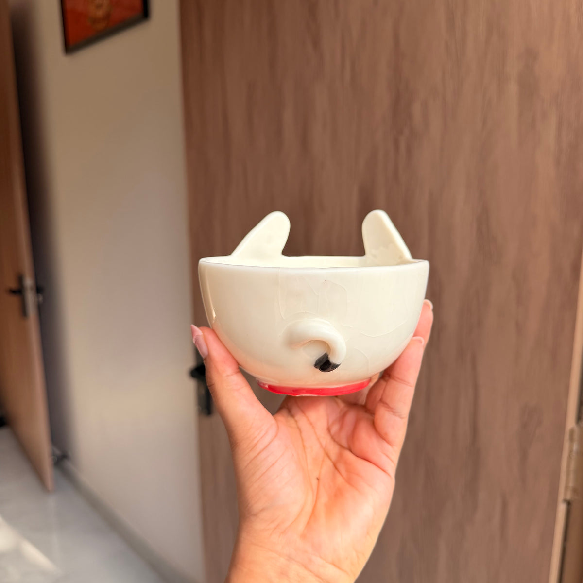 White cat bowl