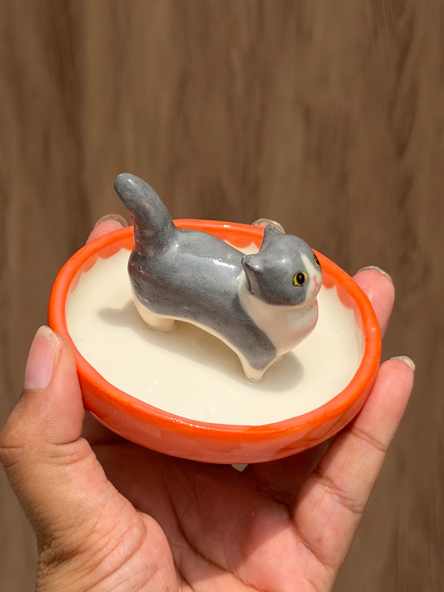 Grey cat trinket tray