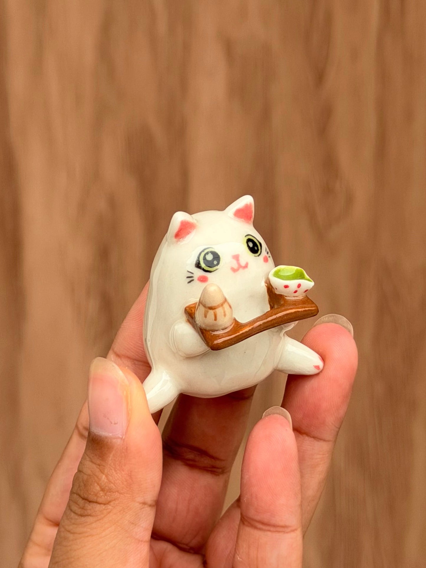 White Puffer Cat Chashaku holder