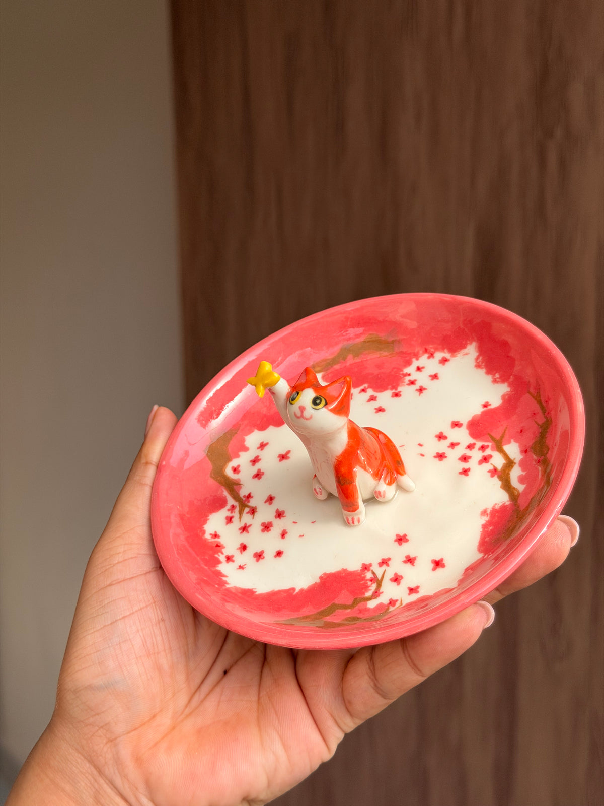 Orange cat sakura tray