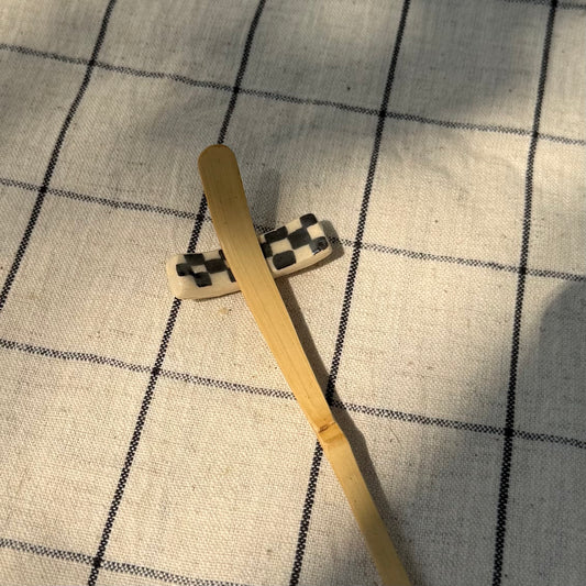 Black skateboard chashaku & chopstick holder