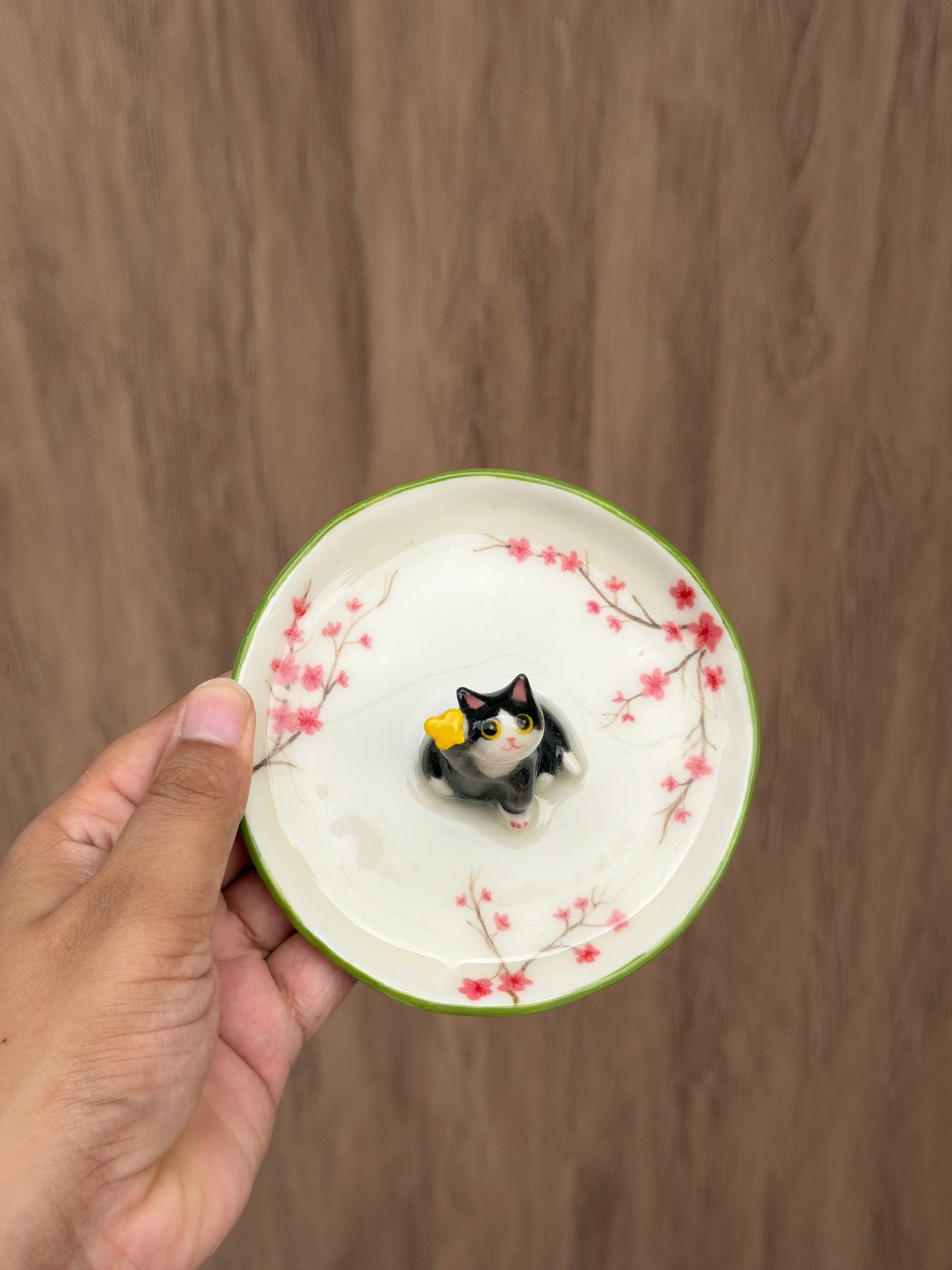 Black cat sakura trinket