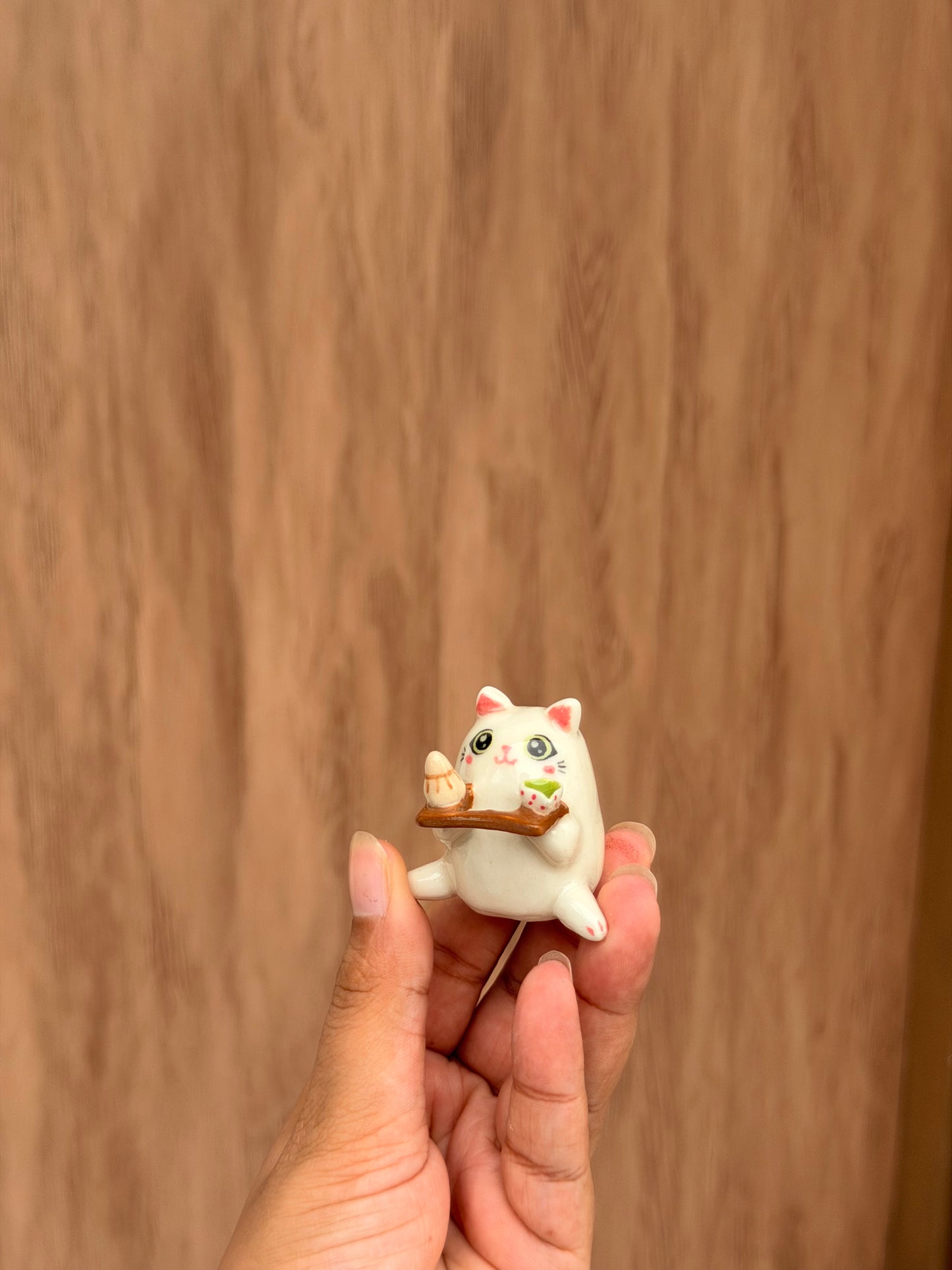 White Puffer Cat Chashaku holder