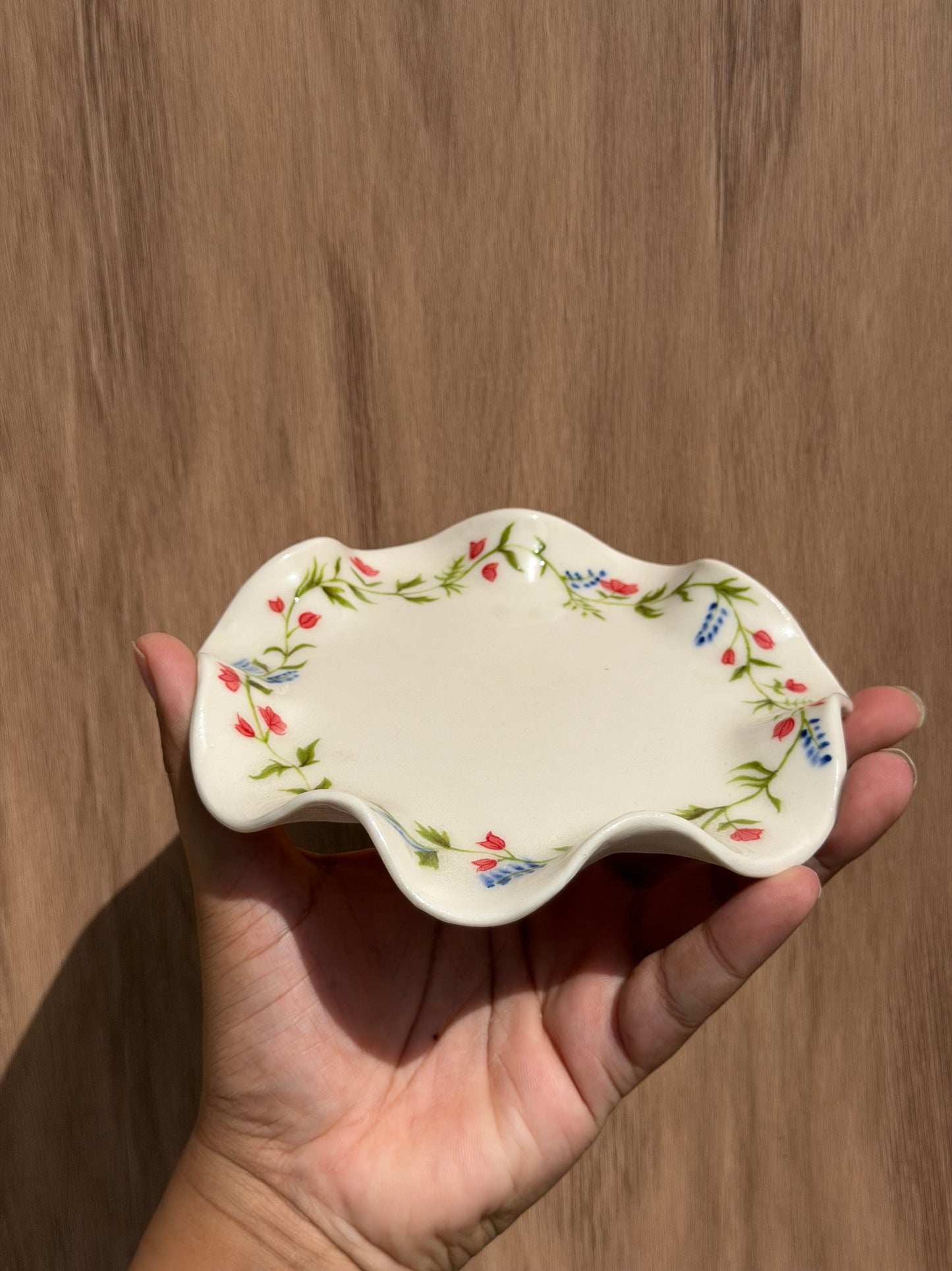 Floral trinket tray