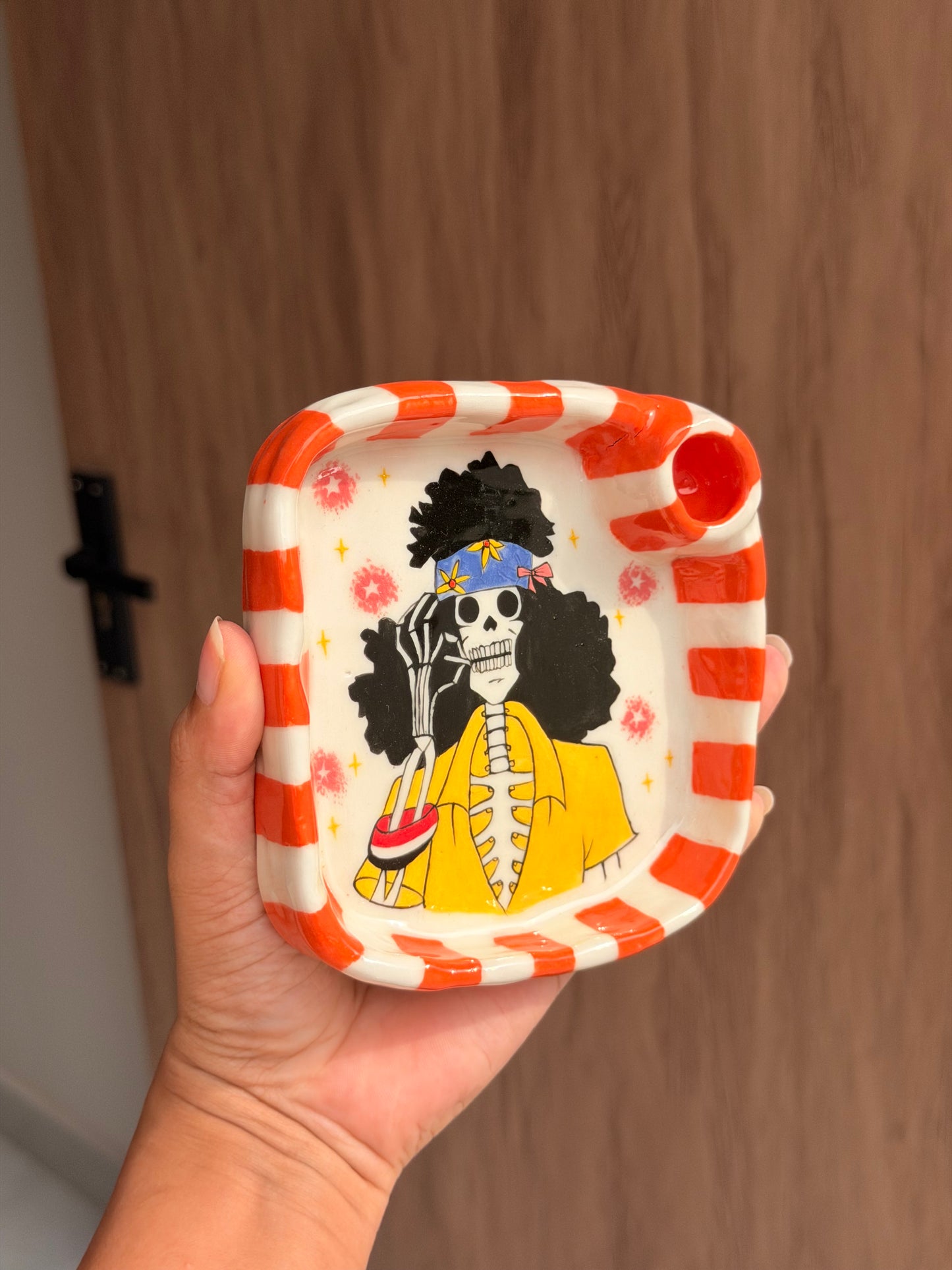 Brook ashtray