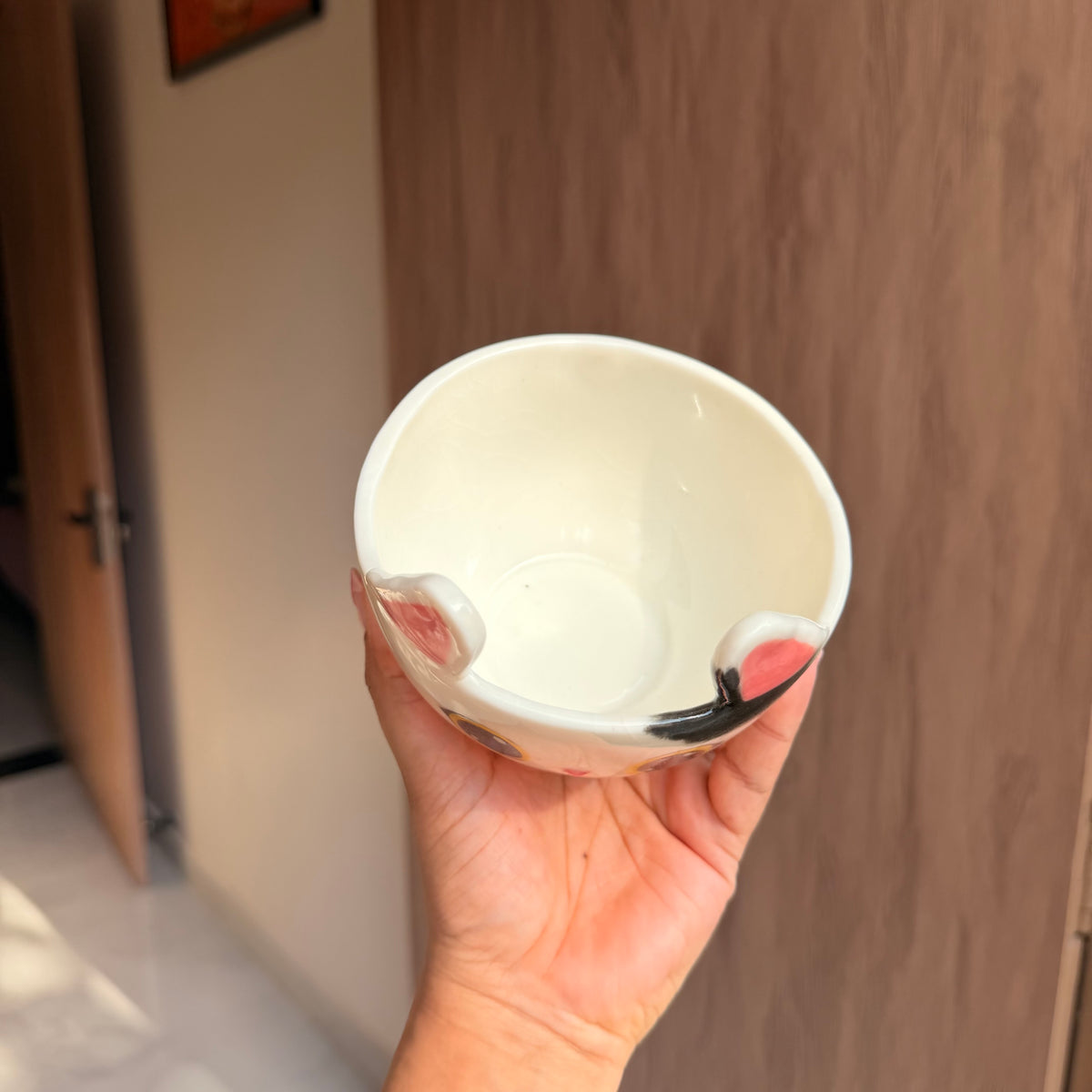 White cat bowl