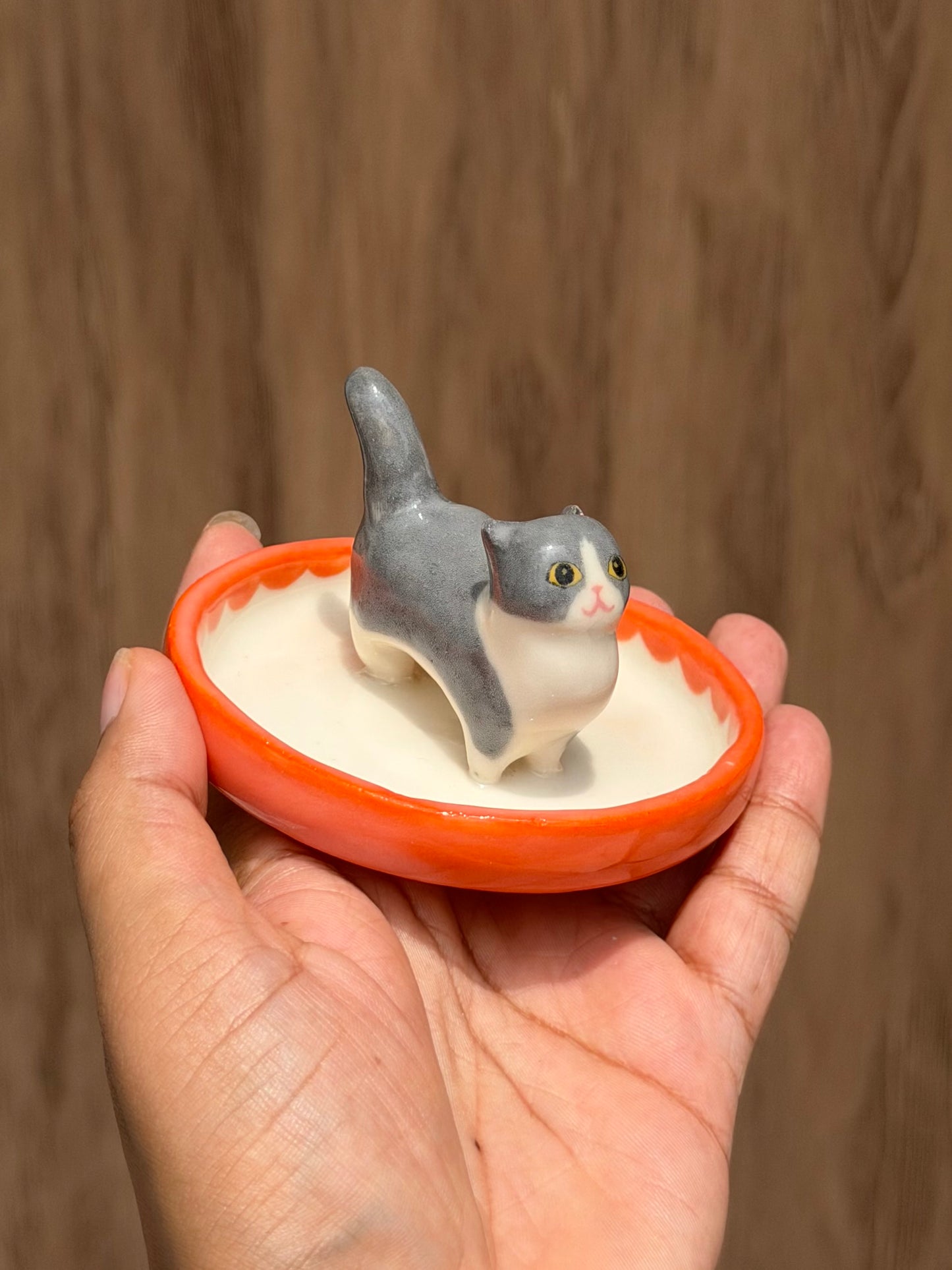 Grey cat trinket tray